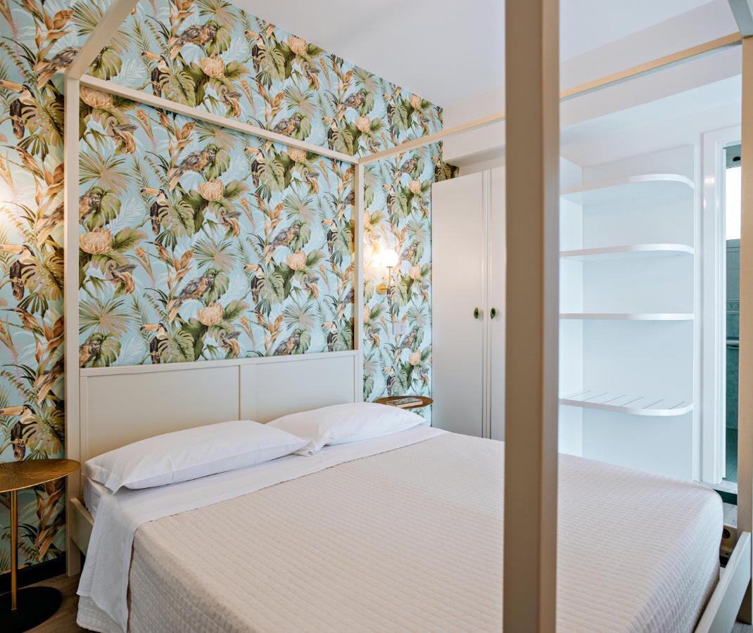 Solemare Hotel E Residence Misano Adriatico Exterior photo
