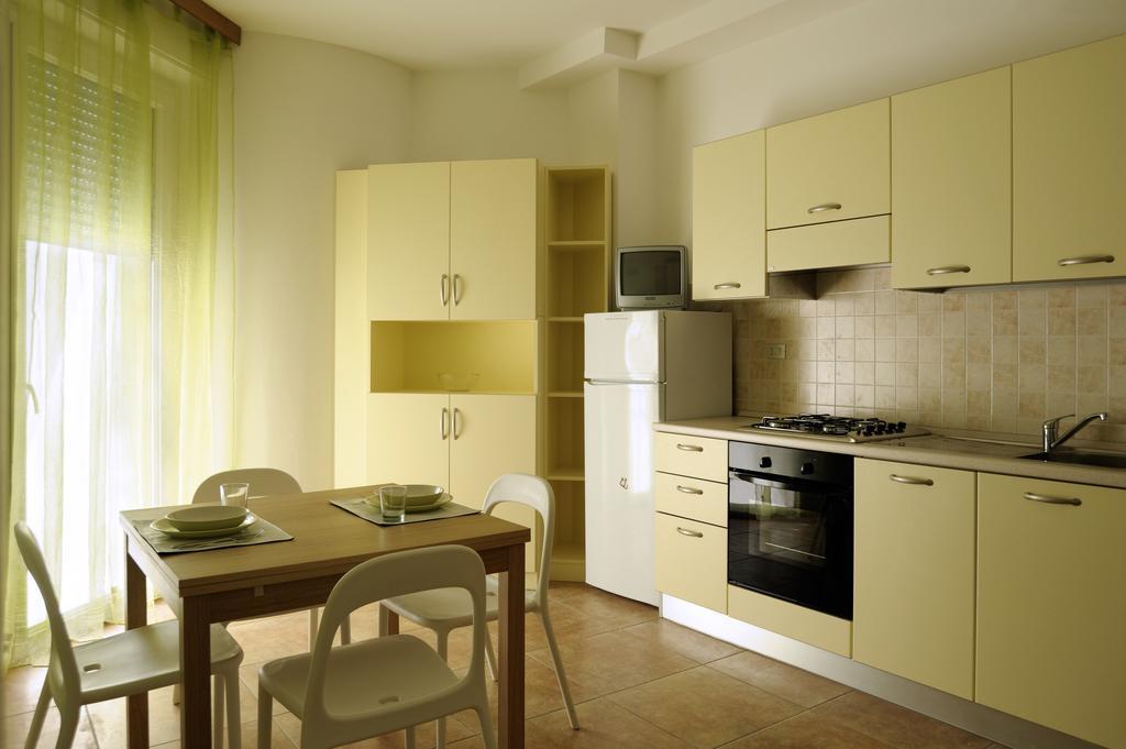 Solemare Hotel E Residence Misano Adriatico Room photo